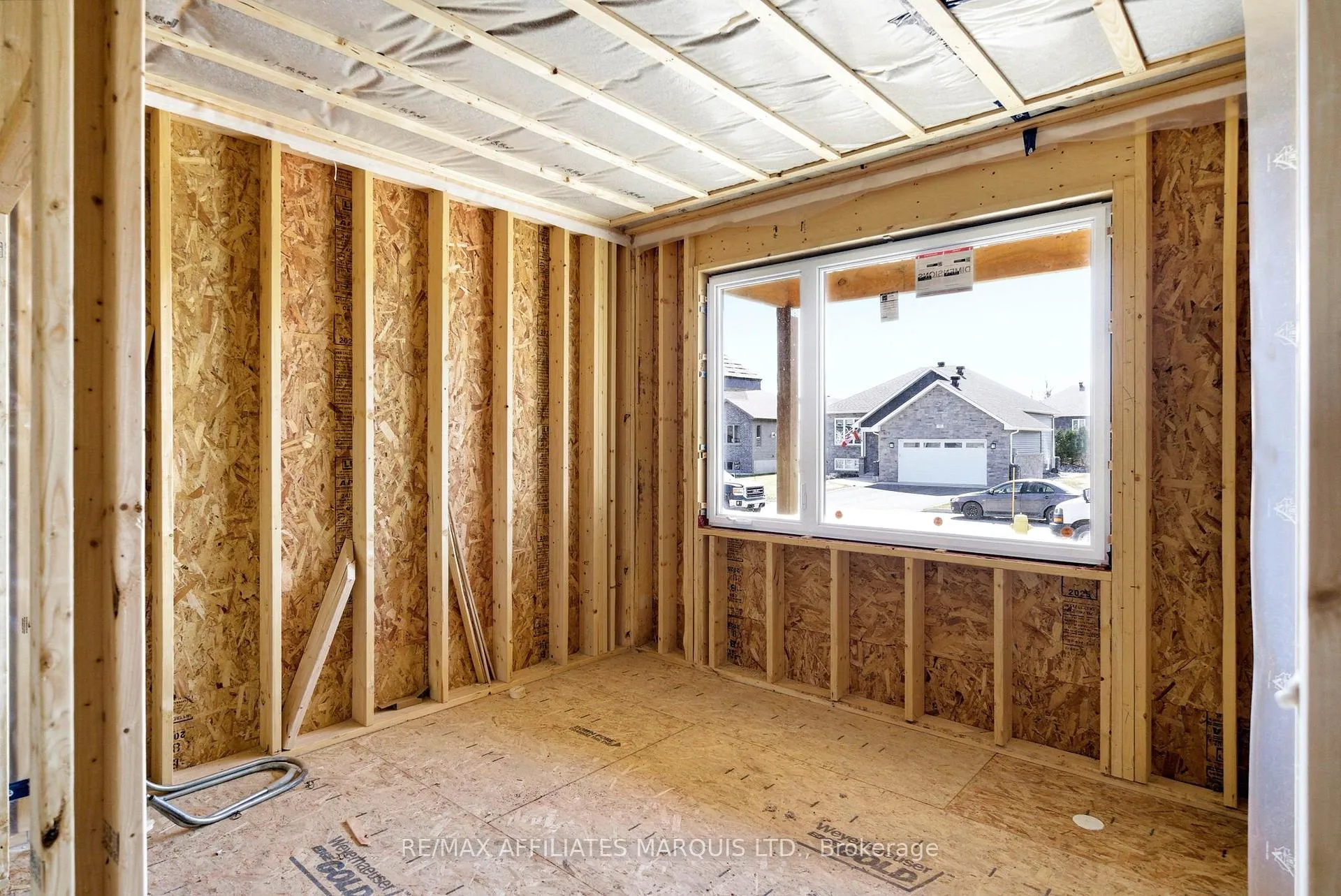 Photo 5 of 75 Forrester Way, South Stormont, Long Sault — HOMEH