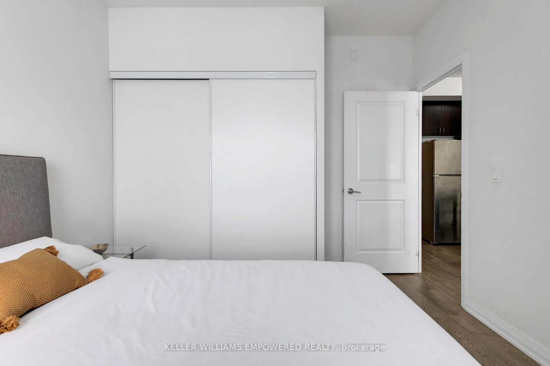 Photo 6 of Unit 909, 9560 Markham Road, Markham, Wismer — HOMEH