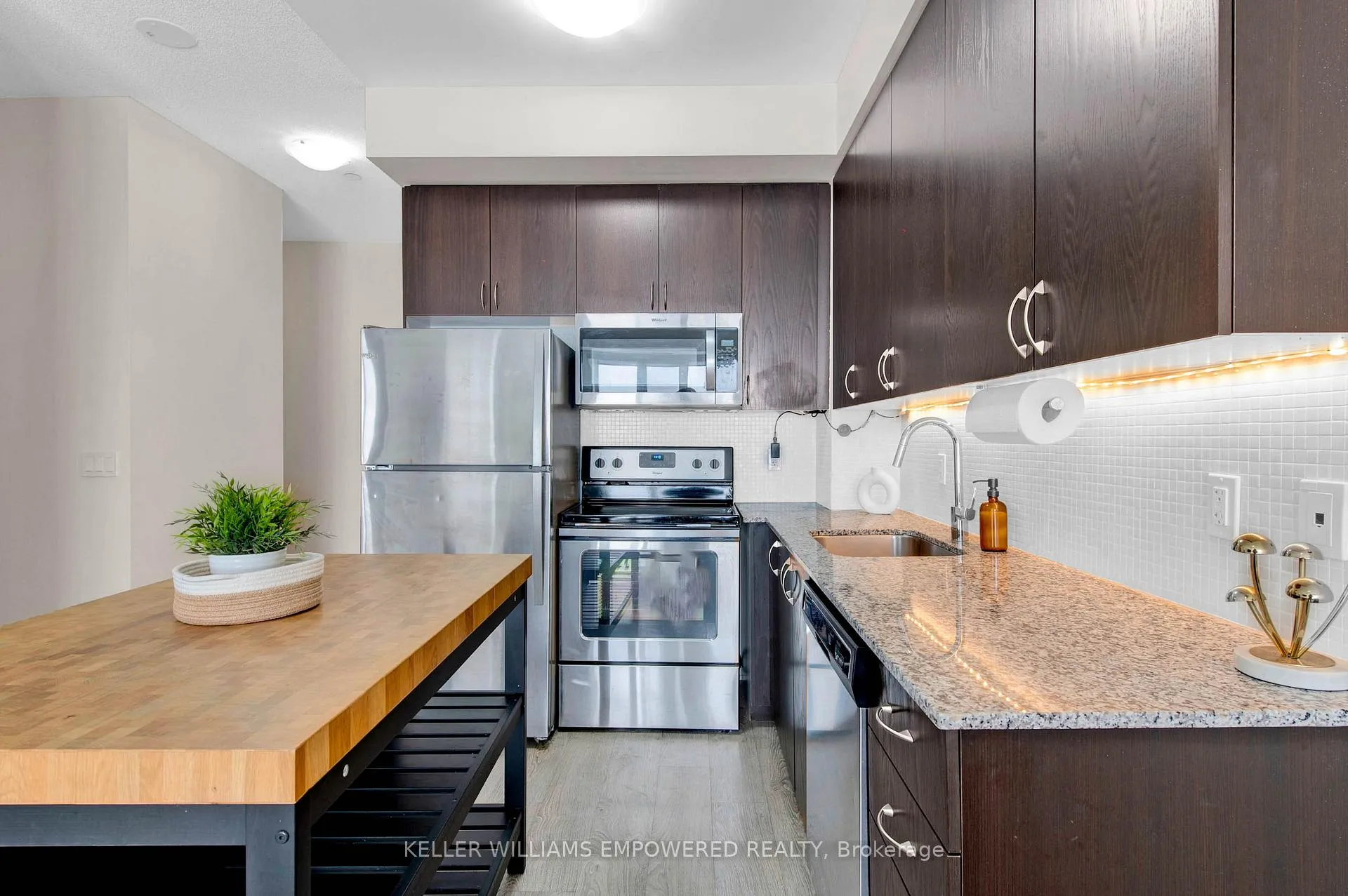 Photo 8 of Unit 909, 9560 Markham Road, Markham, Wismer — HOMEH