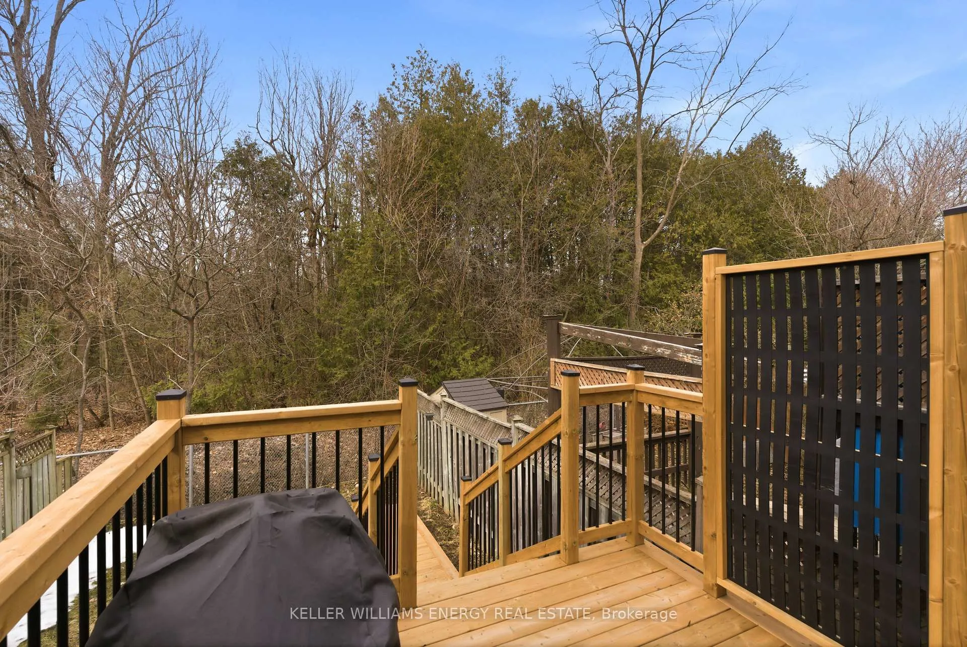 Photo 27 of 1698 Woodgate Trail, Oshawa, Samac — HOMEH