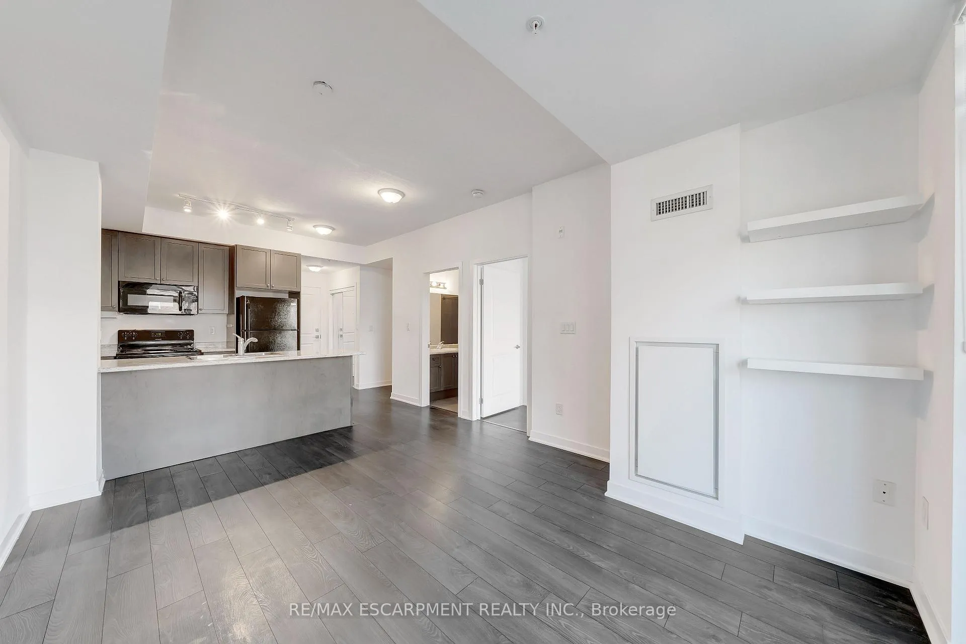 Photo 21 of Unit 606, 85 Robinson Street, Hamilton, Durand — HOMEH