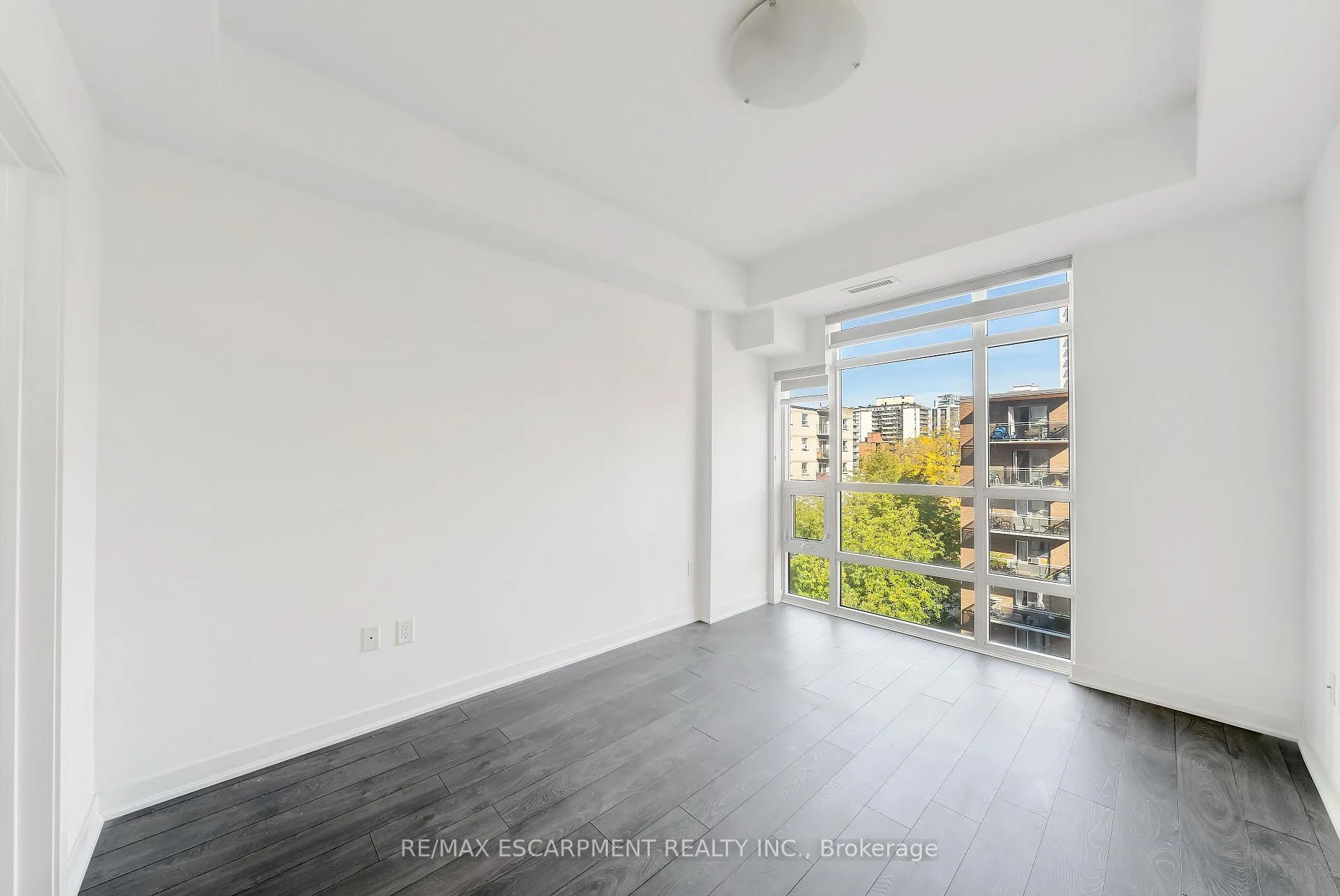 Photo 23 of Unit 606, 85 Robinson Street, Hamilton, Durand — HOMEH