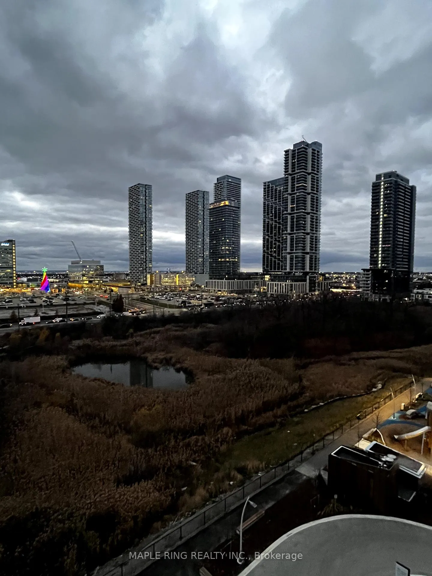 Photo 13 of Unit 801, 2920 Hwy 7, Vaughan, Vaughan Corporate Centre — HOMEH