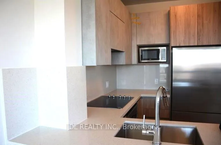 Photo 7 of Unit 716, 25 Water Walk Drive, Markham, Unionville — HOMEH