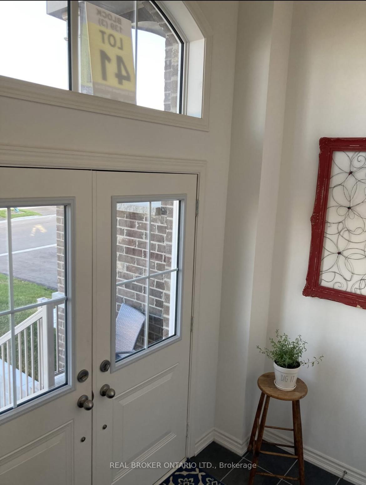 Photo 2 of 102 Elephant Hill Drive, Clarington, Bowmanville — HOMEH