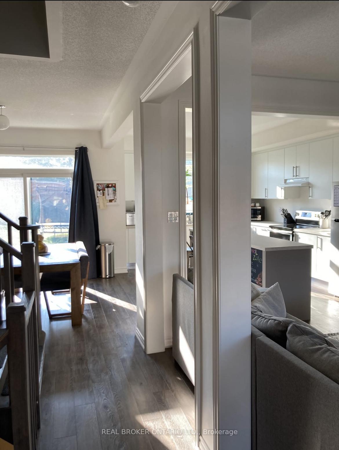 Photo 5 of 102 Elephant Hill Drive, Clarington, Bowmanville — HOMEH