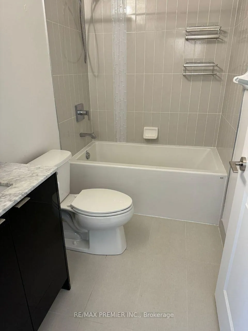 Photo 7 of Unit 1014, 100 Eagle Rock Way, Vaughan, Rural Vaughan — HOMEH