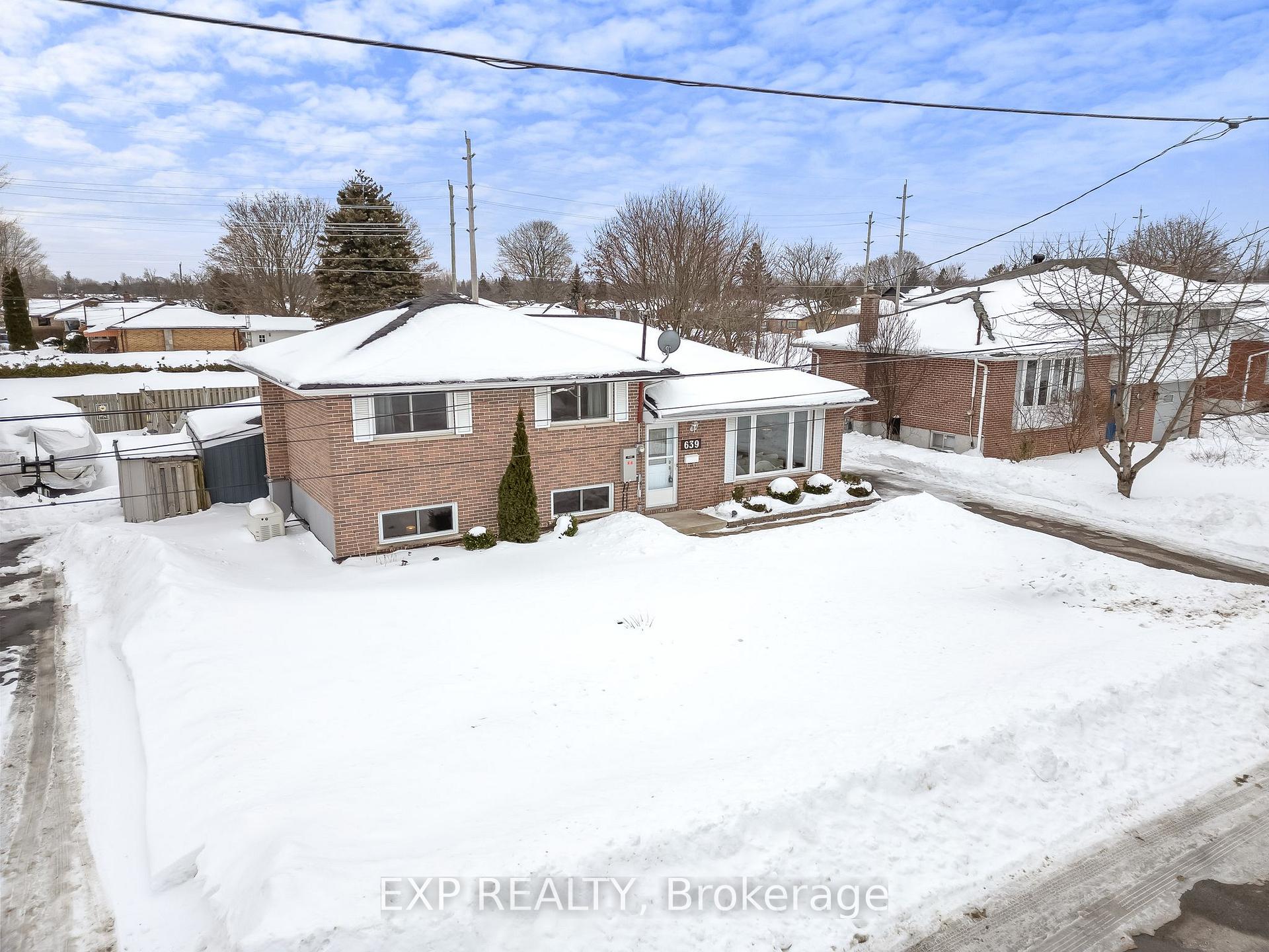 Photo 5 of 639 Hayden Crescent, Cobourg — HOMEH