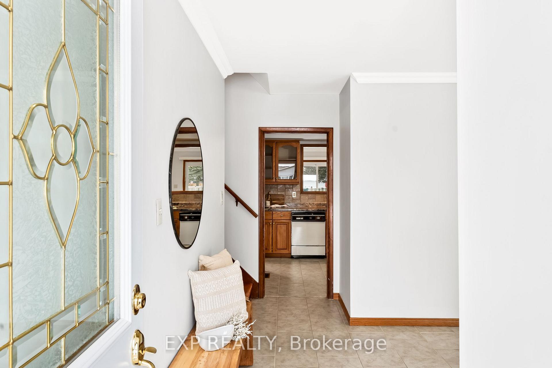 Photo 7 of 639 Hayden Crescent, Cobourg — HOMEH