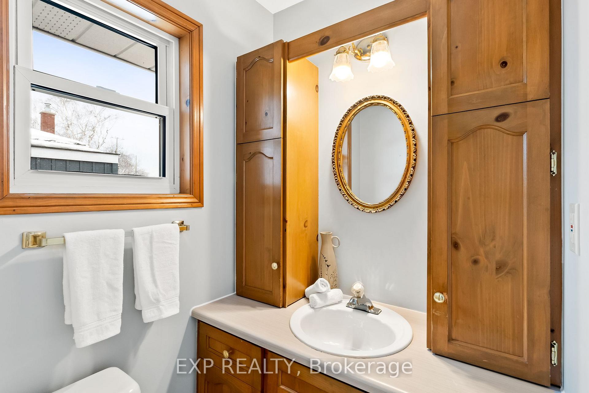 Photo 23 of 639 Hayden Crescent, Cobourg — HOMEH