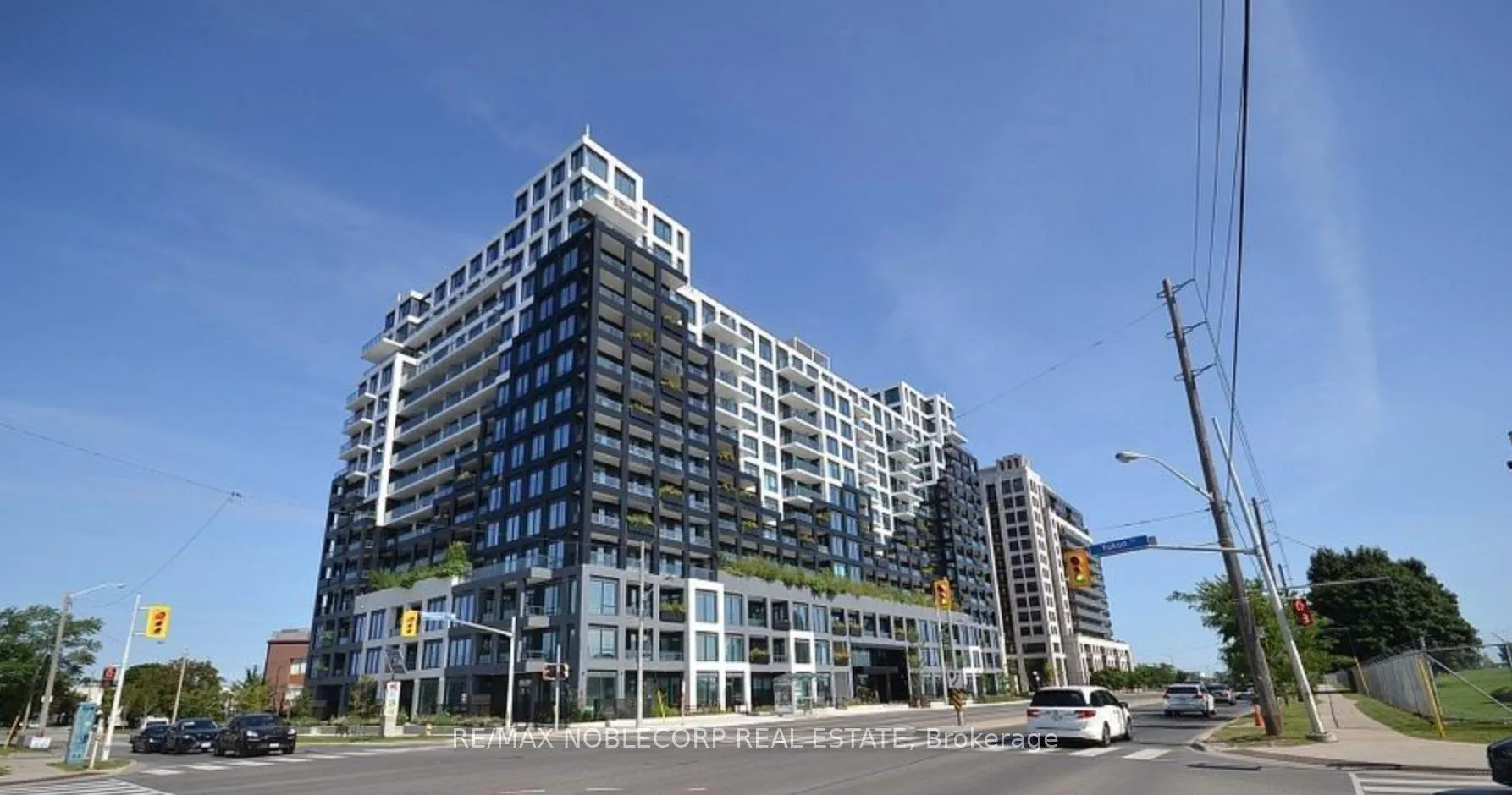 Front of Unit PH07, 1100 Sheppard Avenue W