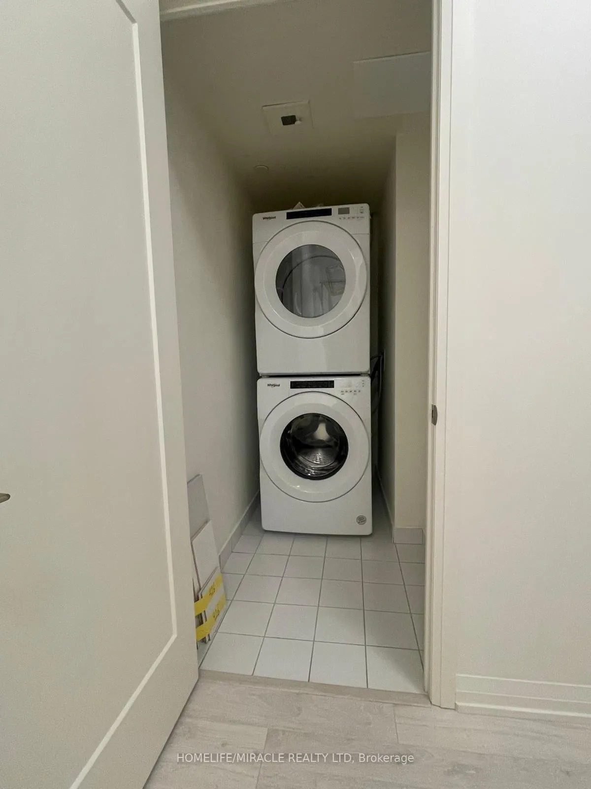 Photo 10 of Unit 416, 8960 Jane Street, Vaughan, Concord — HOMEH