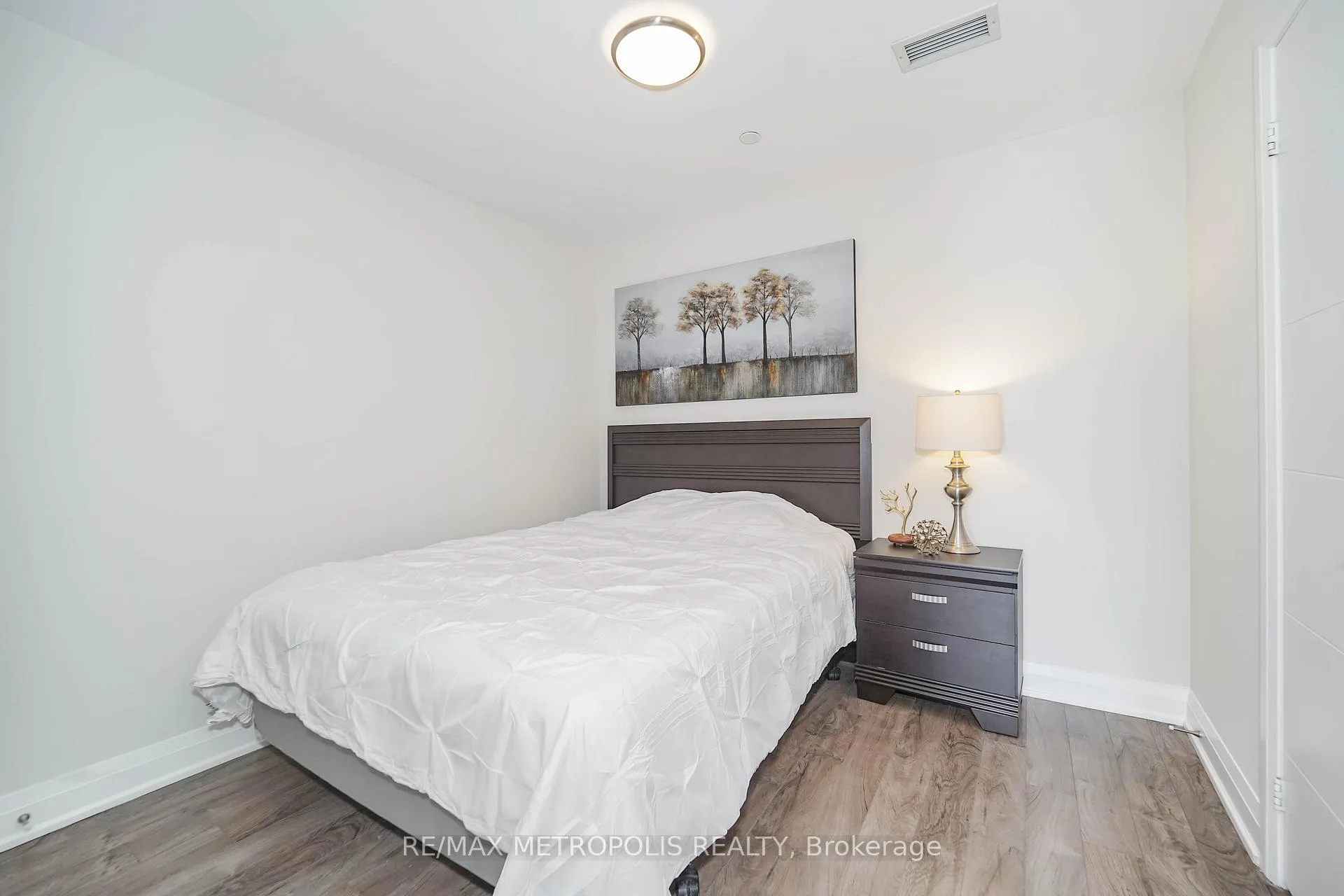Photo 14 of Unit 819, 18 Uptown Drive, Markham, Unionville — HOMEH