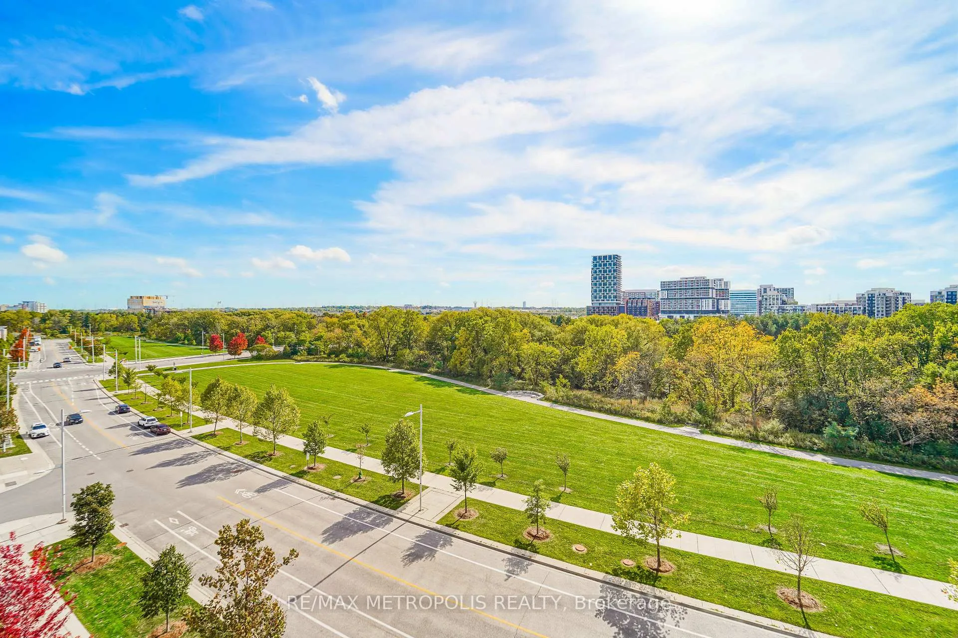 Photo 18 of Unit 819, 18 Uptown Drive, Markham, Unionville — HOMEH