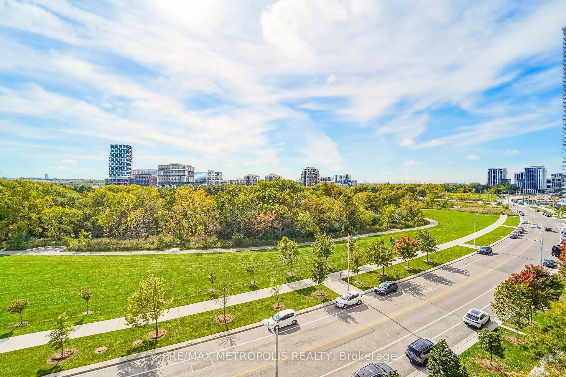 Photo 19 of Unit 819, 18 Uptown Drive, Markham, Unionville — HOMEH