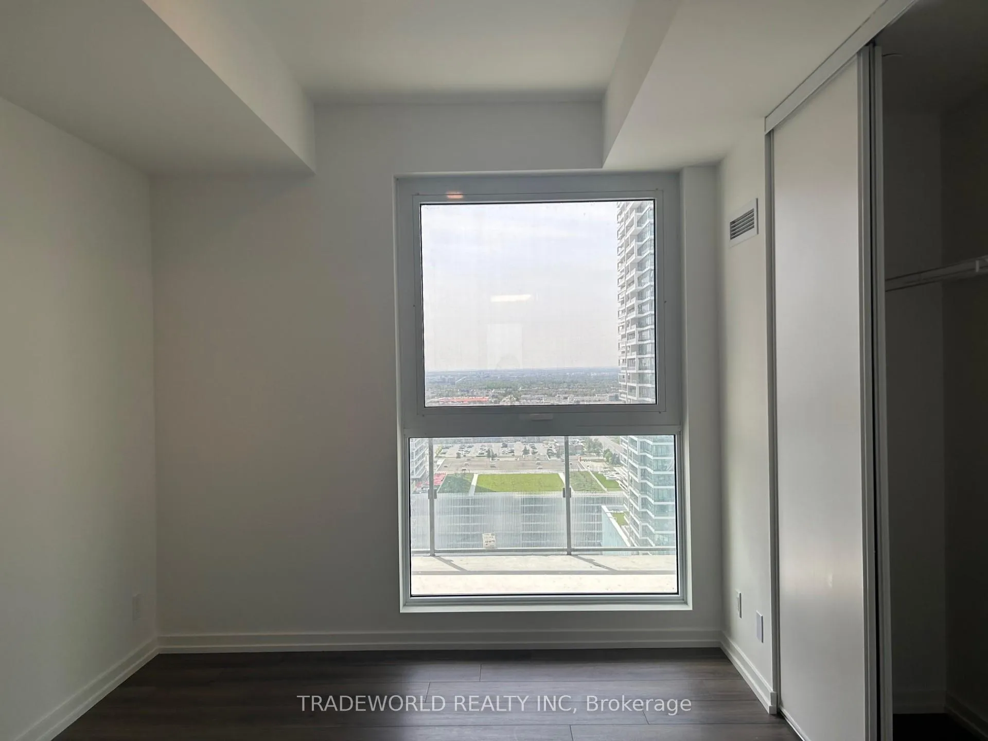 Photo 5 of Unit 2306, 7890 Jane Street, Vaughan, Vaughan Corporate Centre — HOMEH
