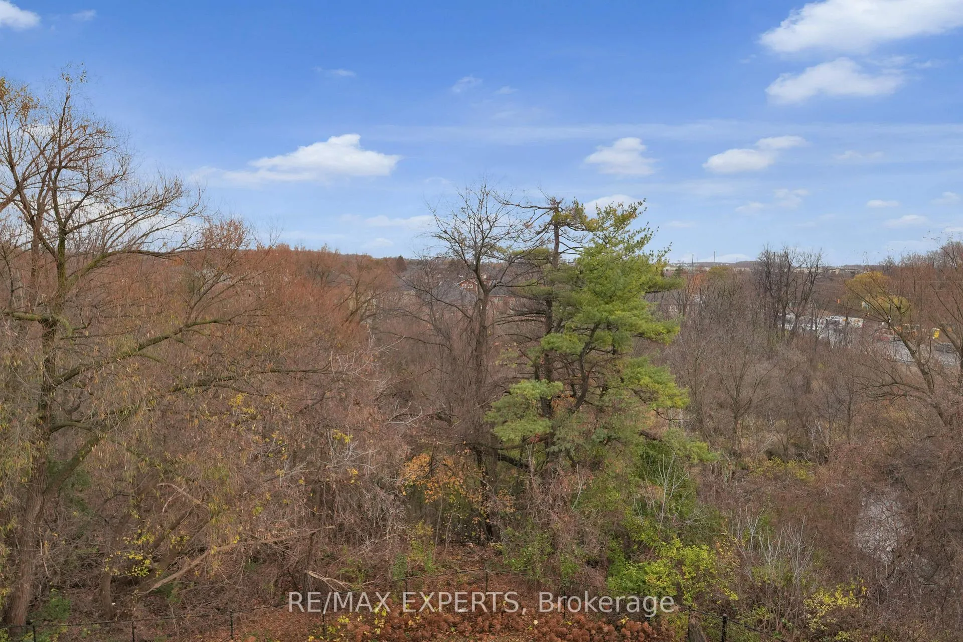 Photo 26 of Unit 406, 2502 Rutherford Road, Vaughan, Maple — HOMEH