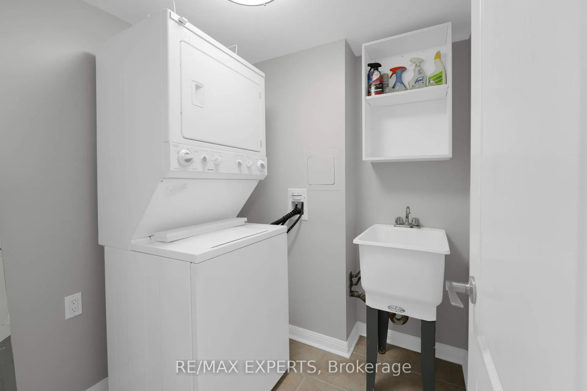 Photo 28 of Unit 406, 2502 Rutherford Road, Vaughan, Maple — HOMEH