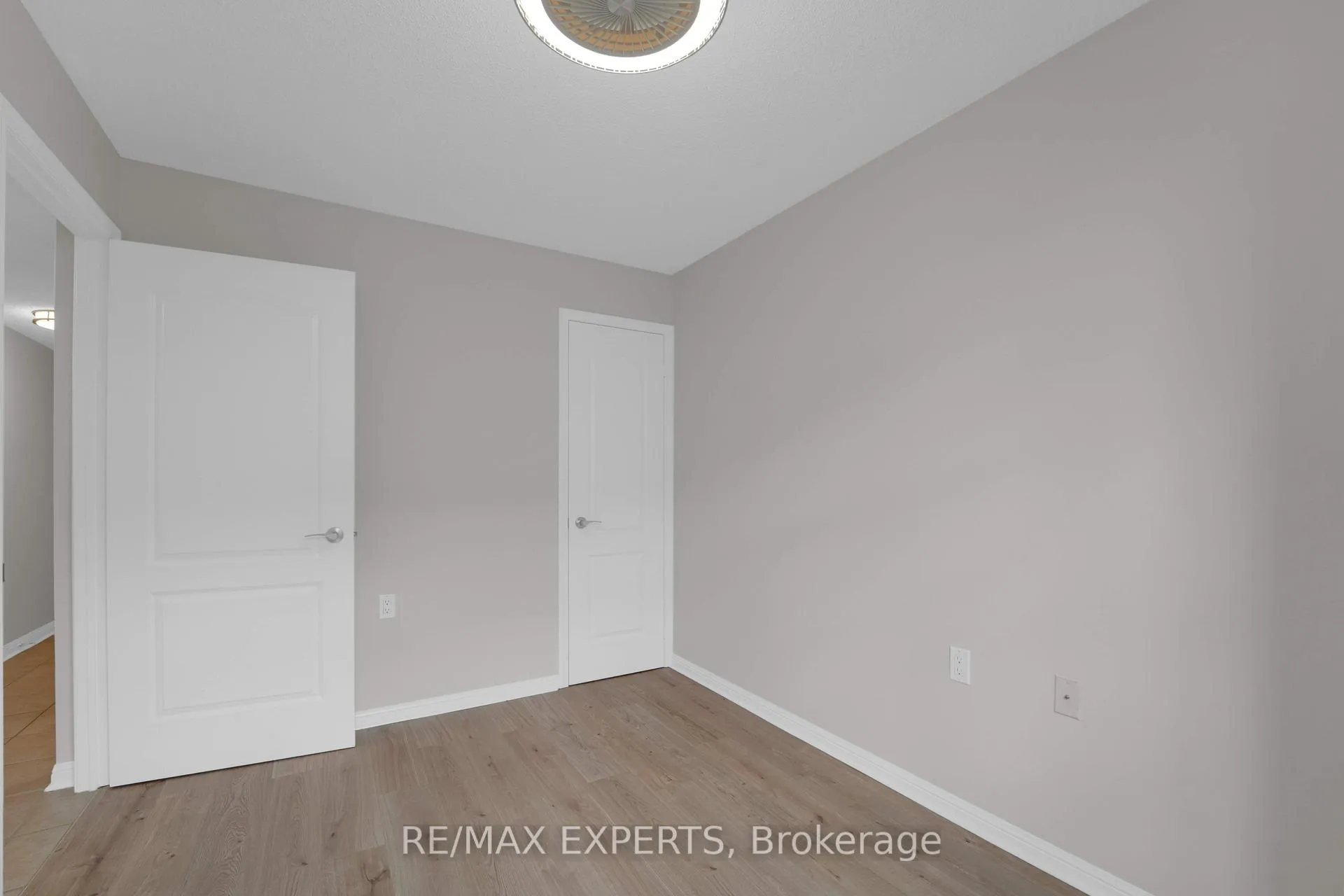 Photo 30 of Unit 406, 2502 Rutherford Road, Vaughan, Maple — HOMEH