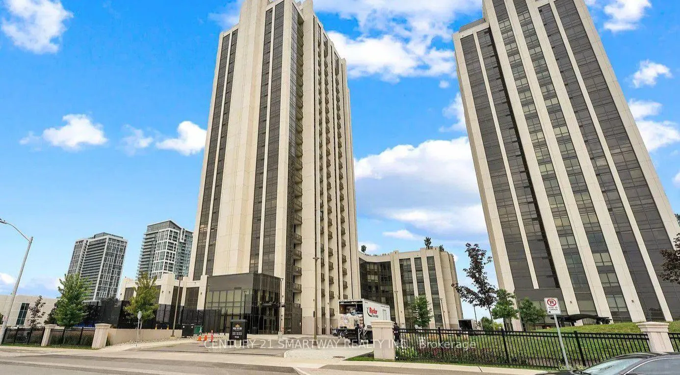 Photo 2 of Unit 520, 9075 Jane Street, Vaughan, Concord — HOMEH