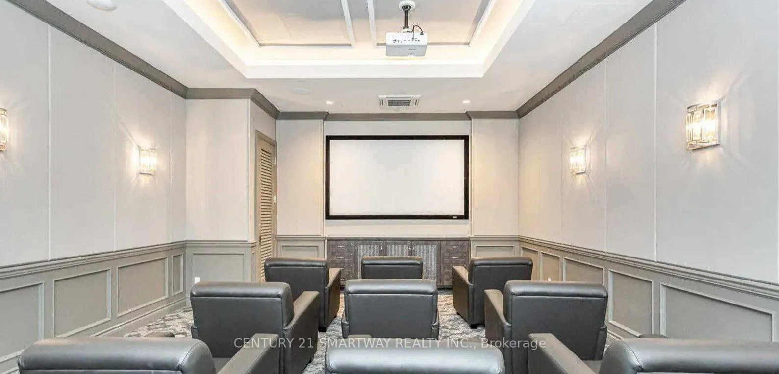 Photo 5 of Unit 520, 9075 Jane Street, Vaughan, Concord — HOMEH