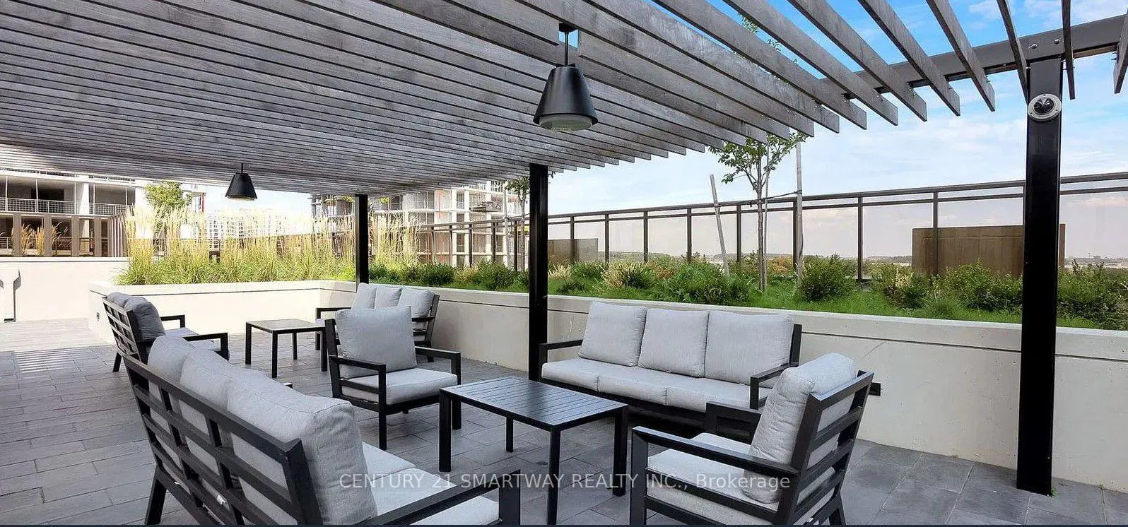 Photo 8 of Unit 520, 9075 Jane Street, Vaughan, Concord — HOMEH