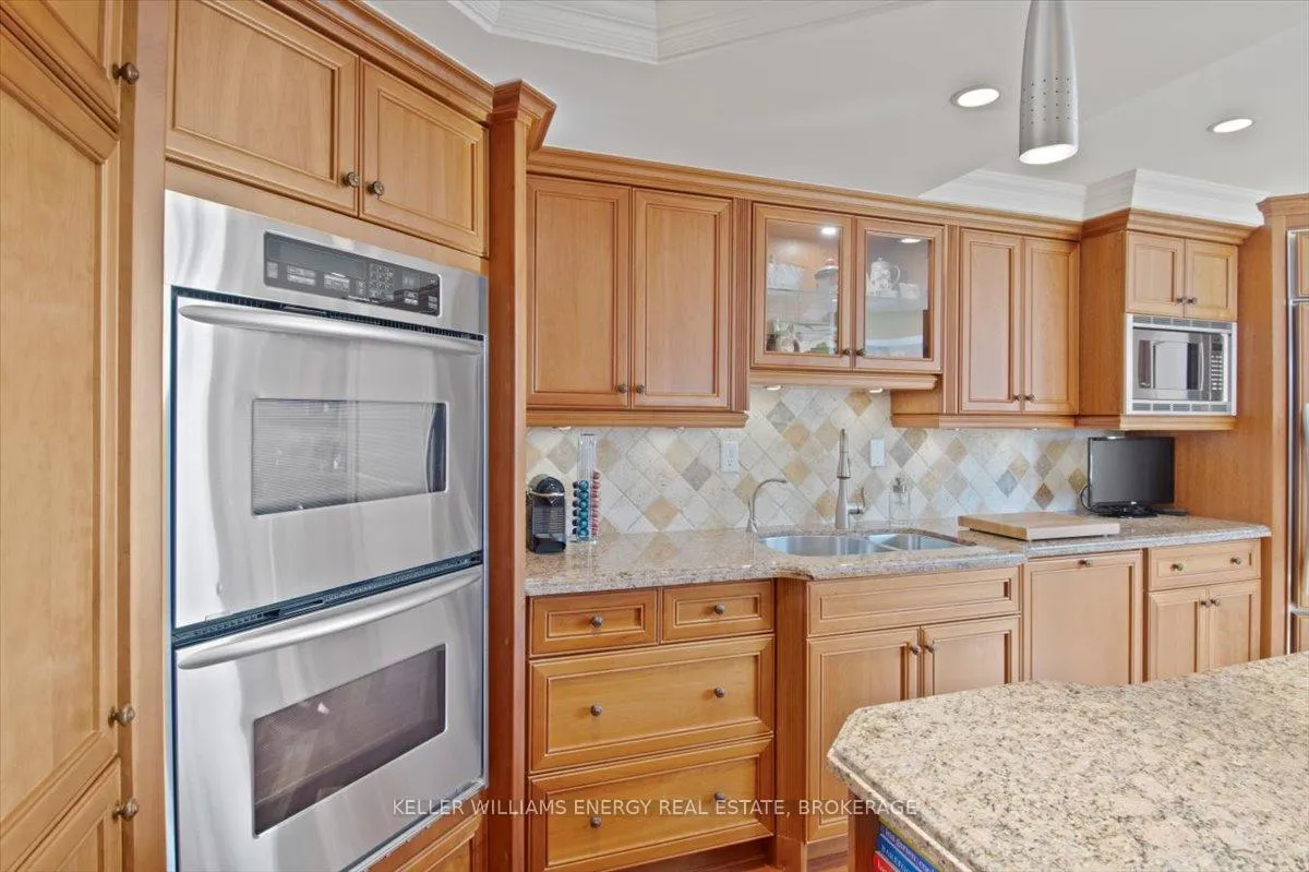 Photo 4 of Unit 1305, 900 Wilson Road N, Oshawa, Centennial — HOMEH