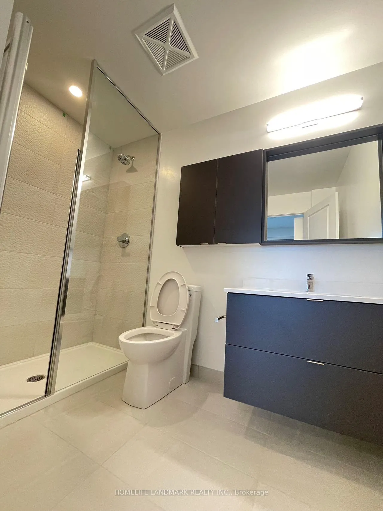 Photo 10 of Unit 1708, 30 Upper Mall Way, Vaughan, Brownridge — HOMEH
