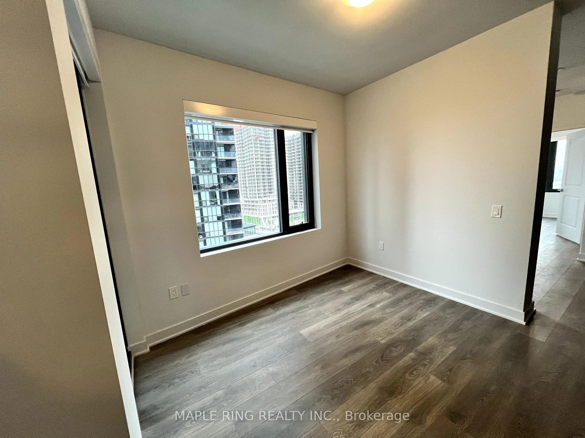 Photo 6 of Unit 1207, 2920 Highway 7 Road, Vaughan, Concord — HOMEH