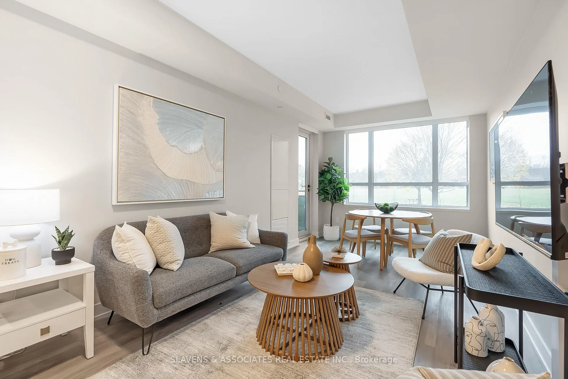 Photo 5 of Unit 1104, 41 Johnson Street, Barrie, North Shore — HOMEH