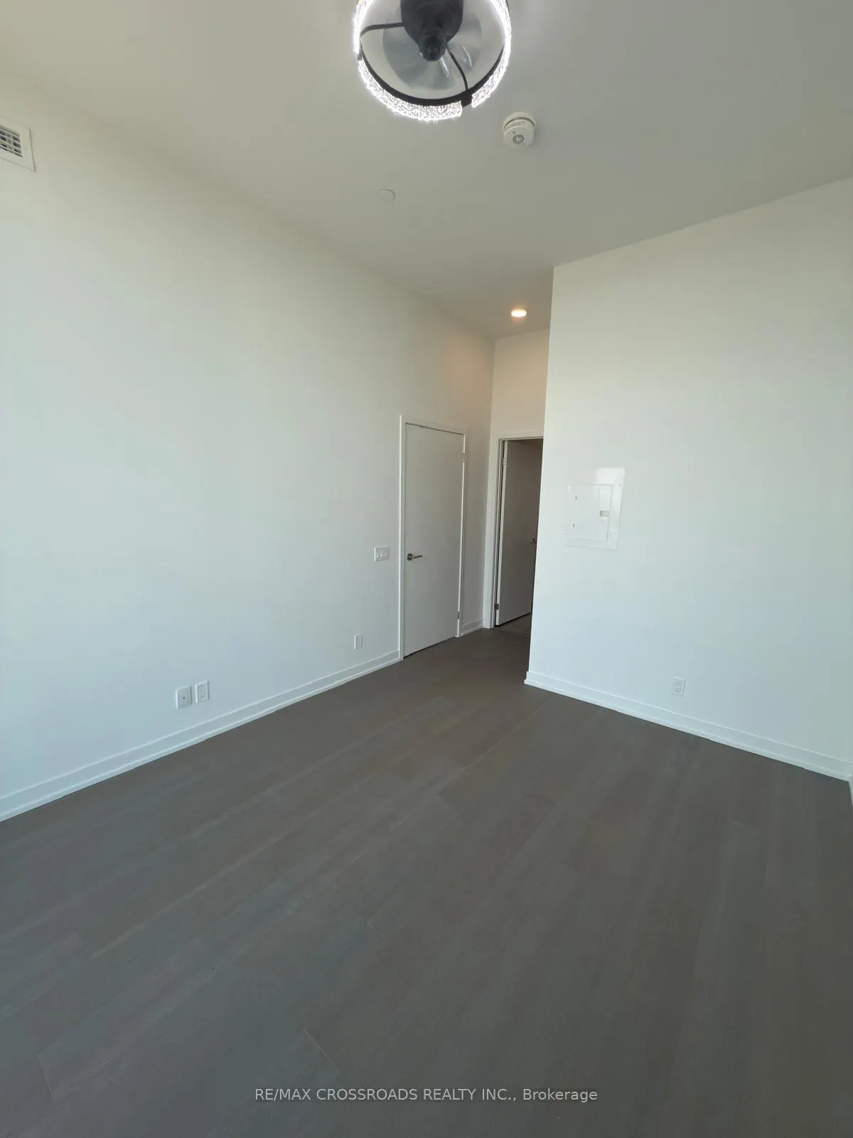 Photo 11 of Unit 3304, 39 Mary Street, Barrie, City Centre — HOMEH