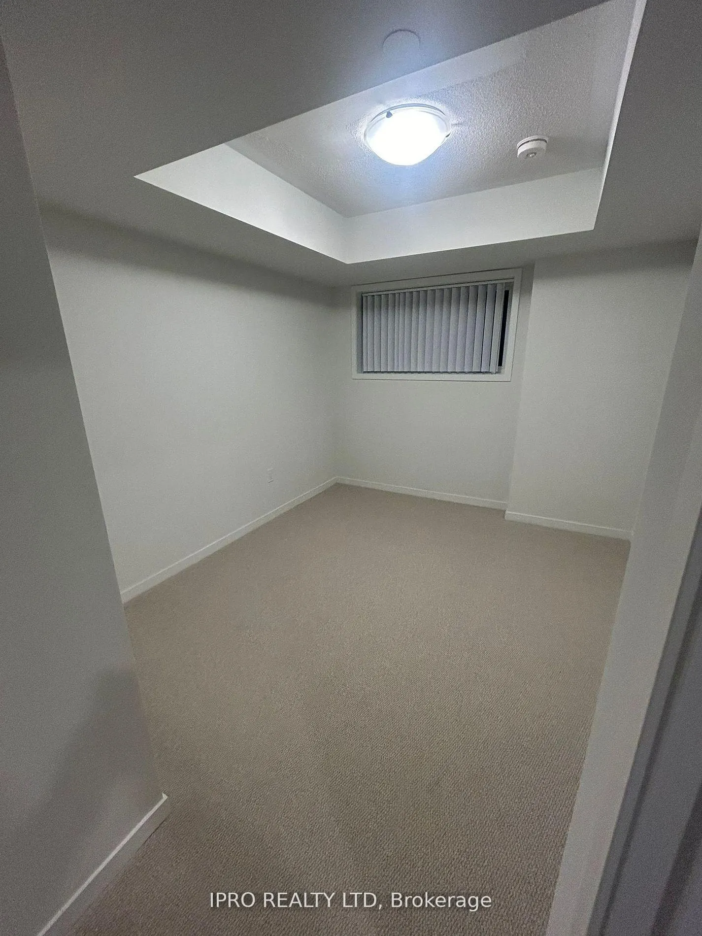 Photo 10 of Unit 358, 100 Honeycrisp Crescent, Vaughan, Vaughan Corporate Centre — HOMEH