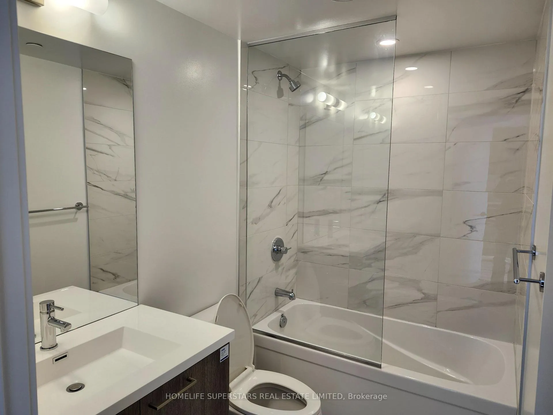 Photo 16 of Unit 4101, 195 Commerce Street, Vaughan, Vaughan Corporate Centre — HOMEH