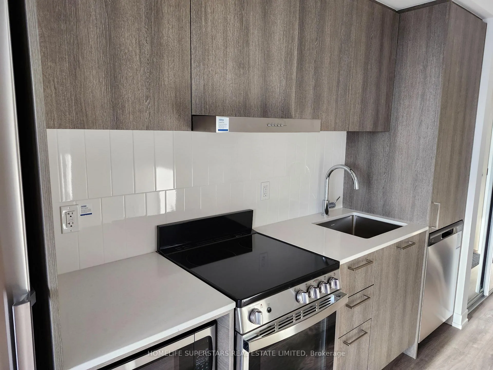 Photo 23 of Unit 4101, 195 Commerce Street, Vaughan, Vaughan Corporate Centre — HOMEH
