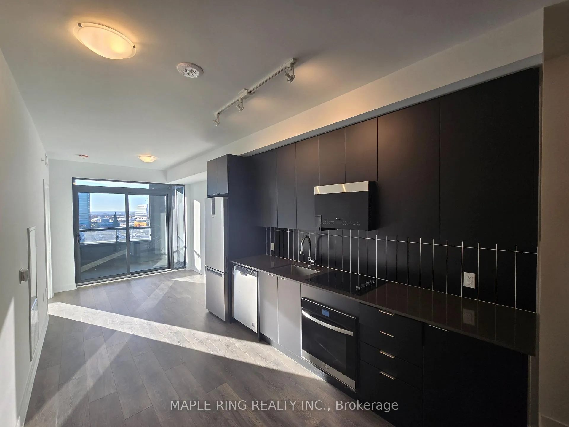 Photo 1 of Unit 901, 2920 Highway 7 Road, Vaughan, Concord — HOMEH