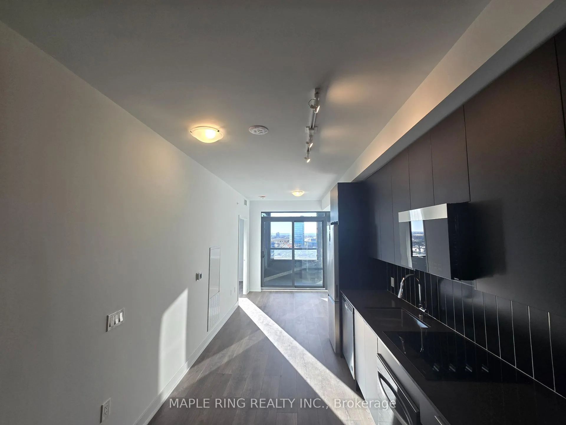 Photo 7 of Unit 901, 2920 Highway 7 Road, Vaughan, Concord — HOMEH