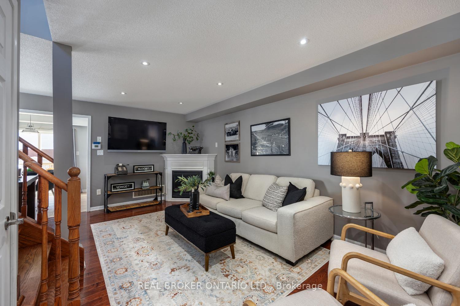Photo 17 of 265 Bons Avenue, Clarington, Bowmanville — HOMEH