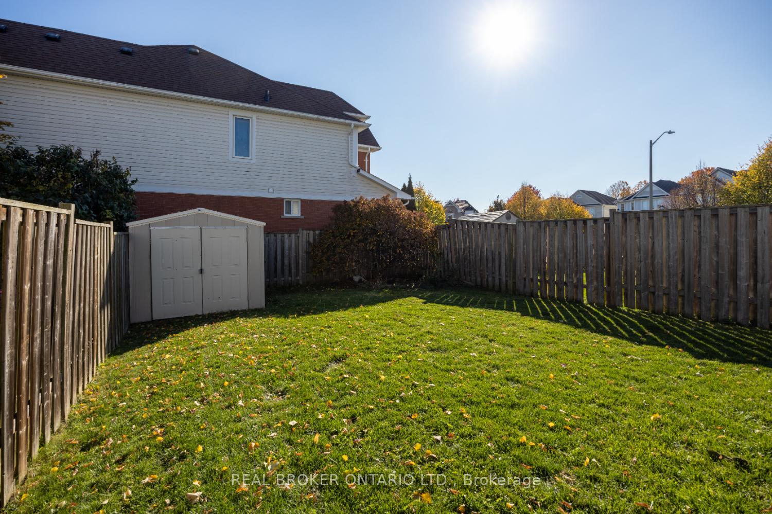 Photo 33 of 265 Bons Avenue, Clarington, Bowmanville — HOMEH