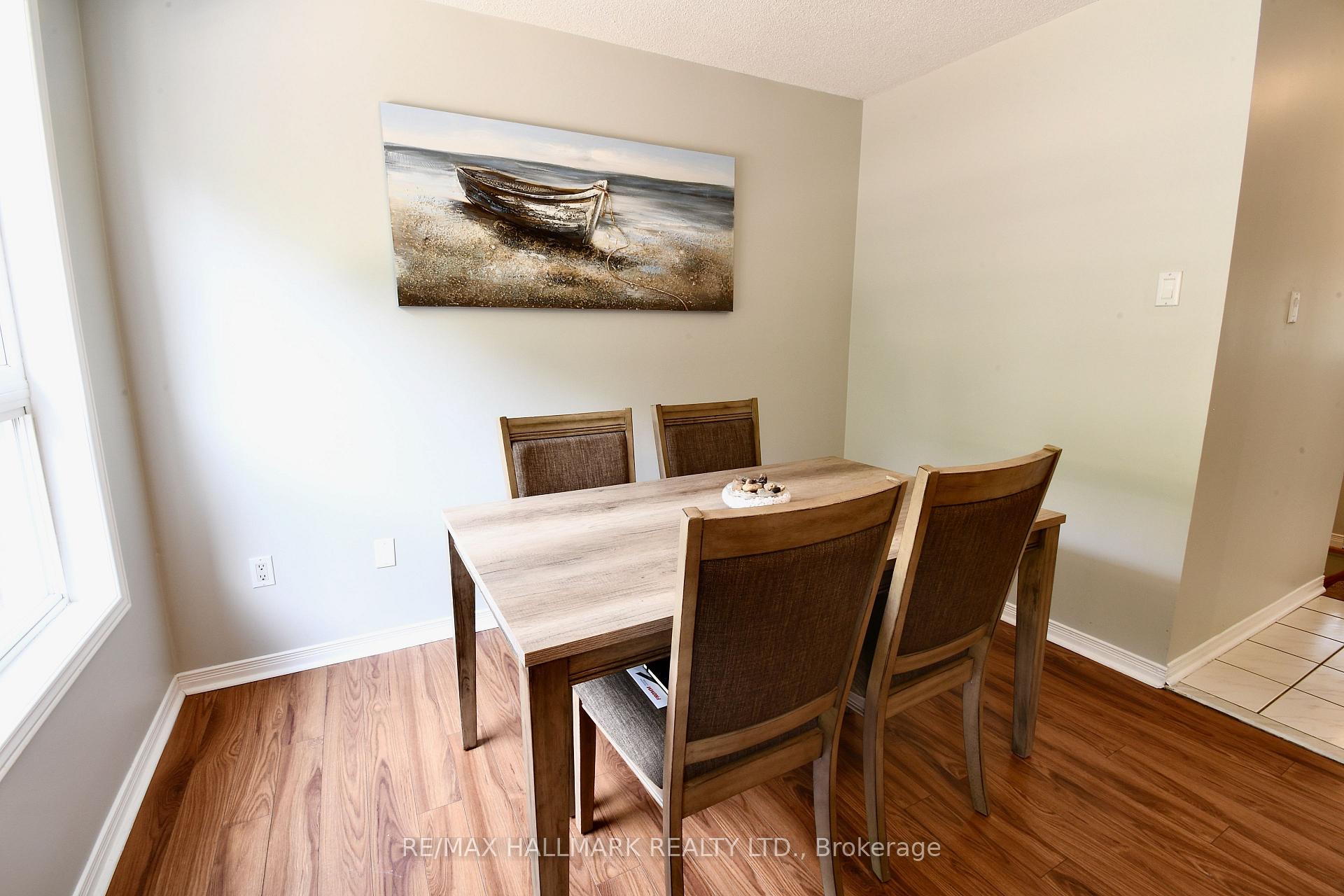 Photo 9 of 24 Glenora Place, Georgina, Keswick North — HOMEH