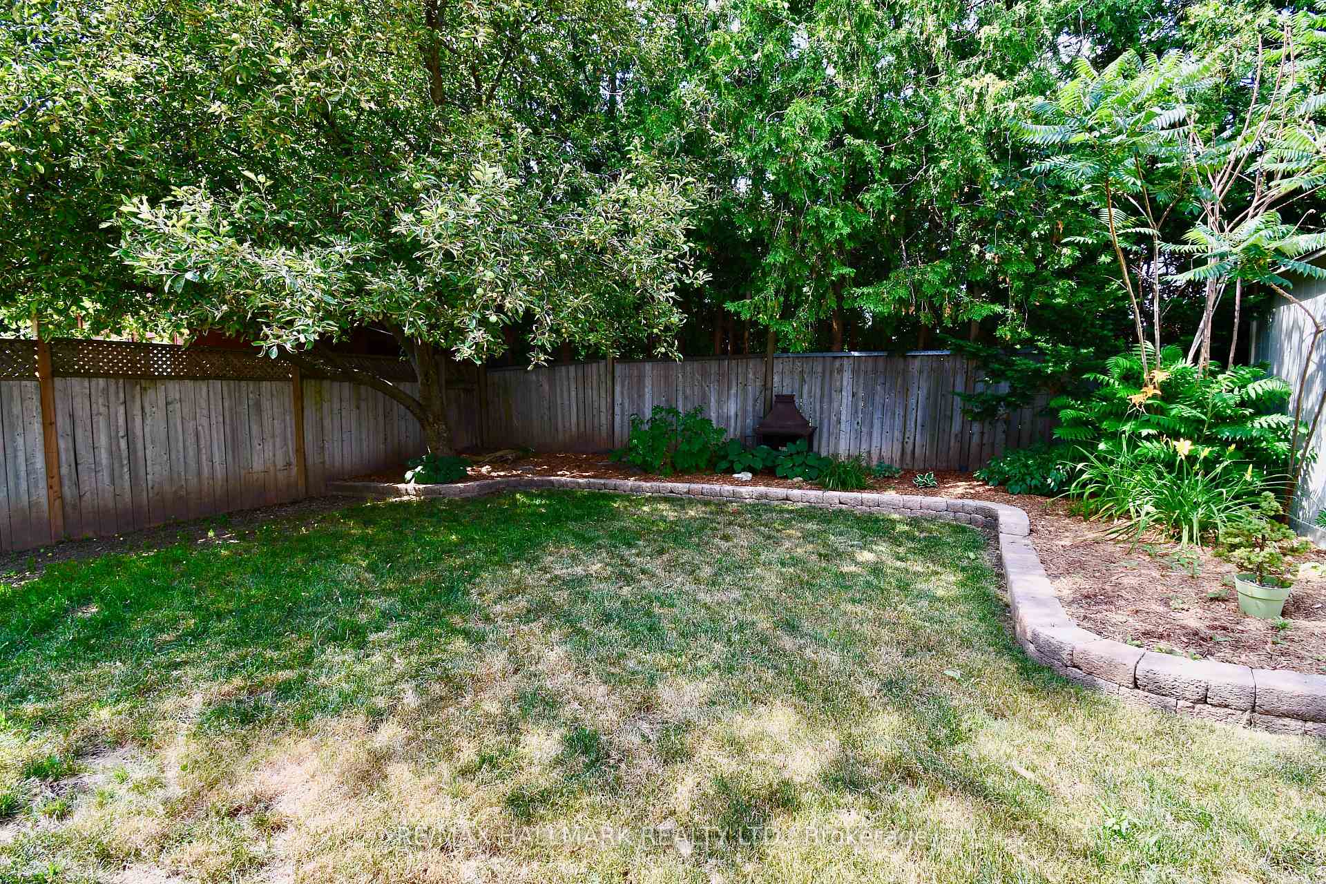 Photo 39 of 24 Glenora Place, Georgina, Keswick North — HOMEH
