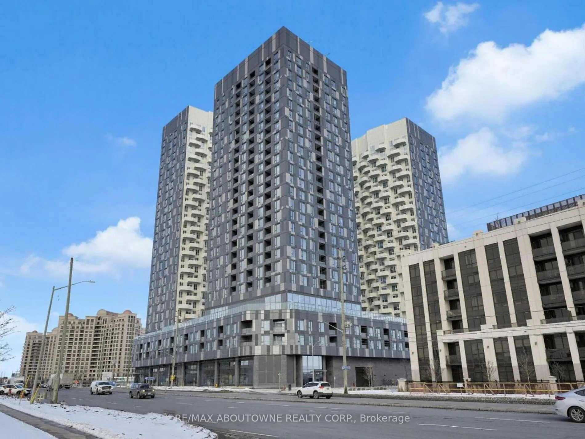 Front of Unit 711, 10 Abeja Street