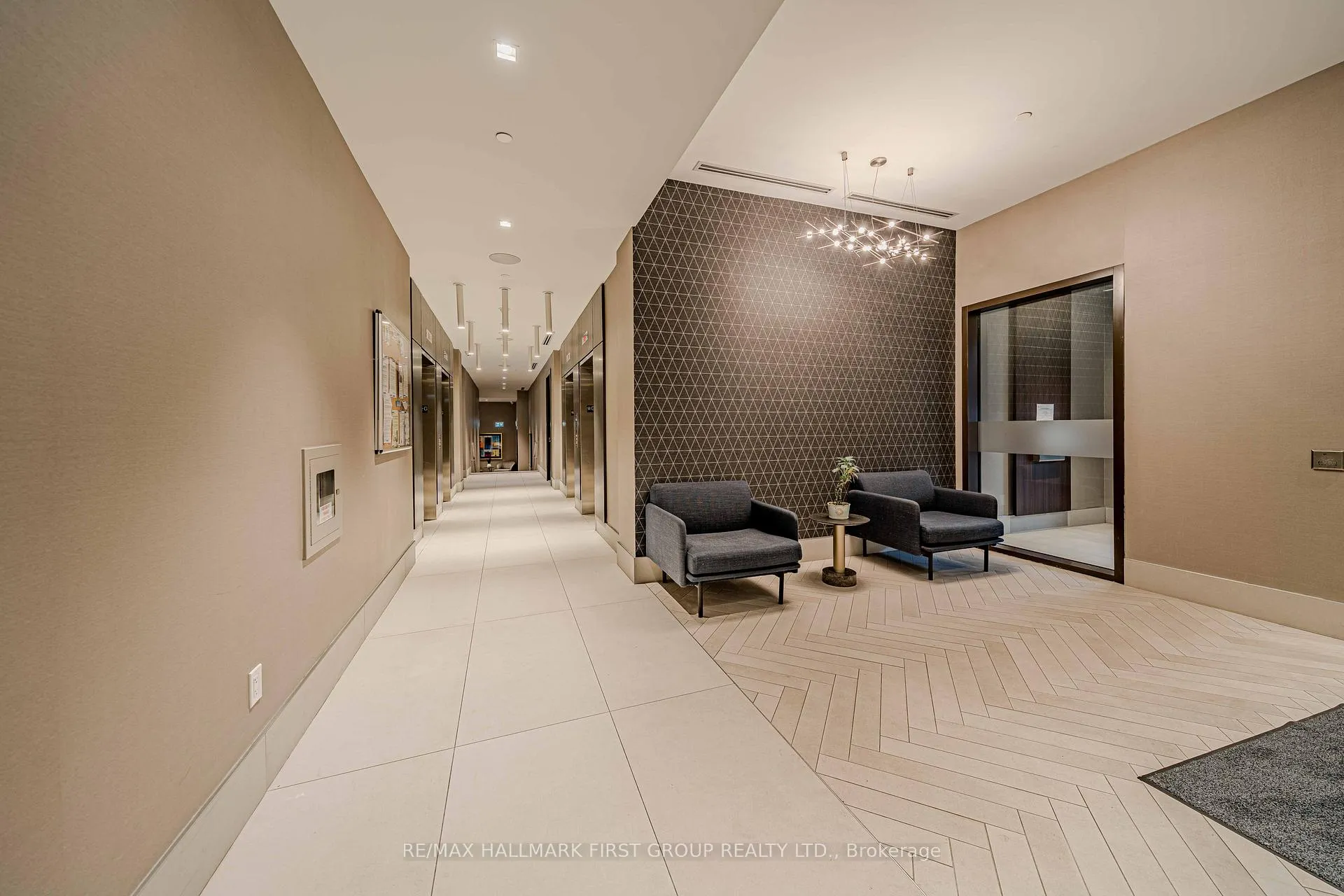 Photo 9 of Unit 311, 2550 Simcoe Street N, Oshawa, Windfields — HOMEH
