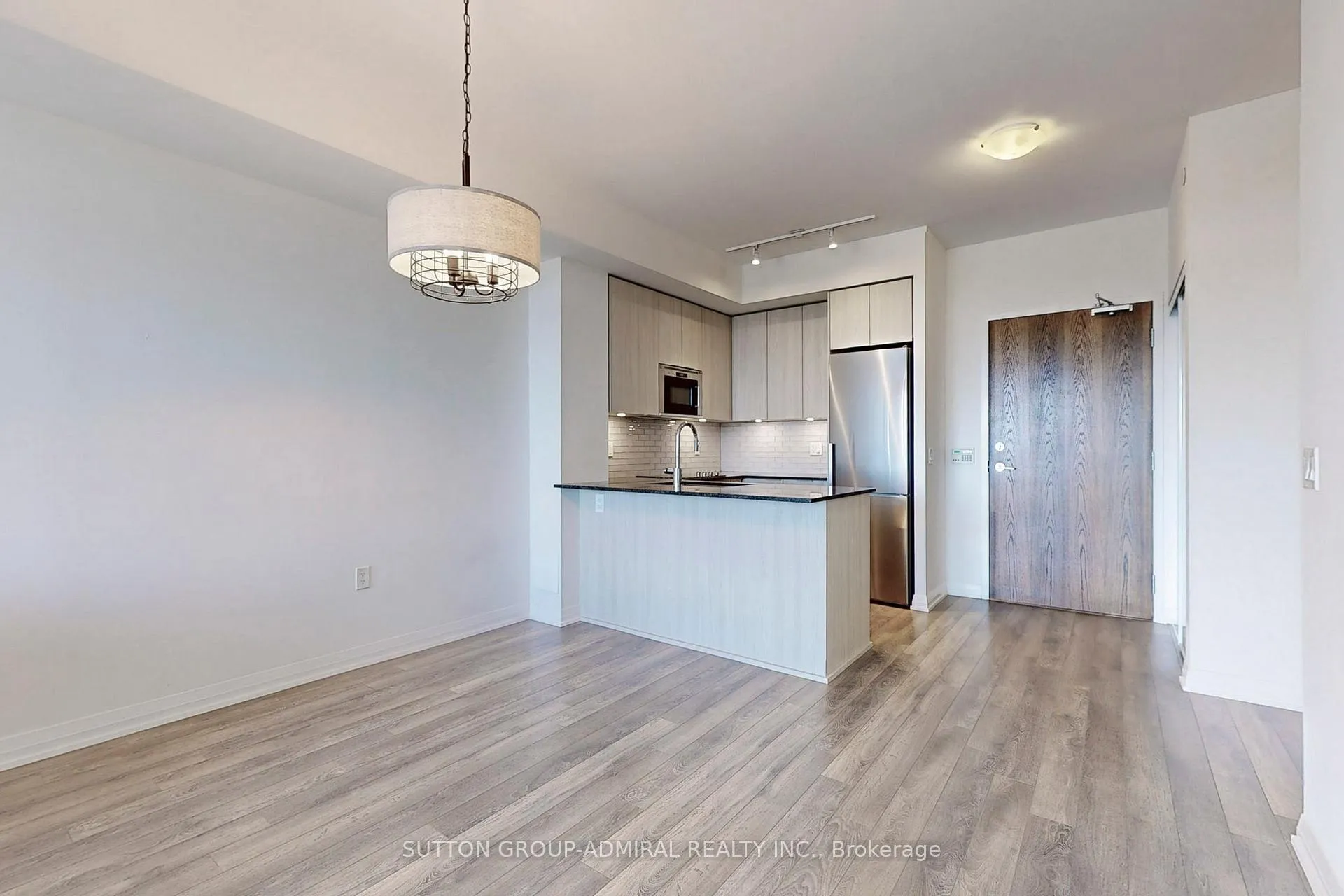 Photo 6 of Unit 316, 99 Eagle Rock Way, Vaughan, Rural Vaughan — HOMEH