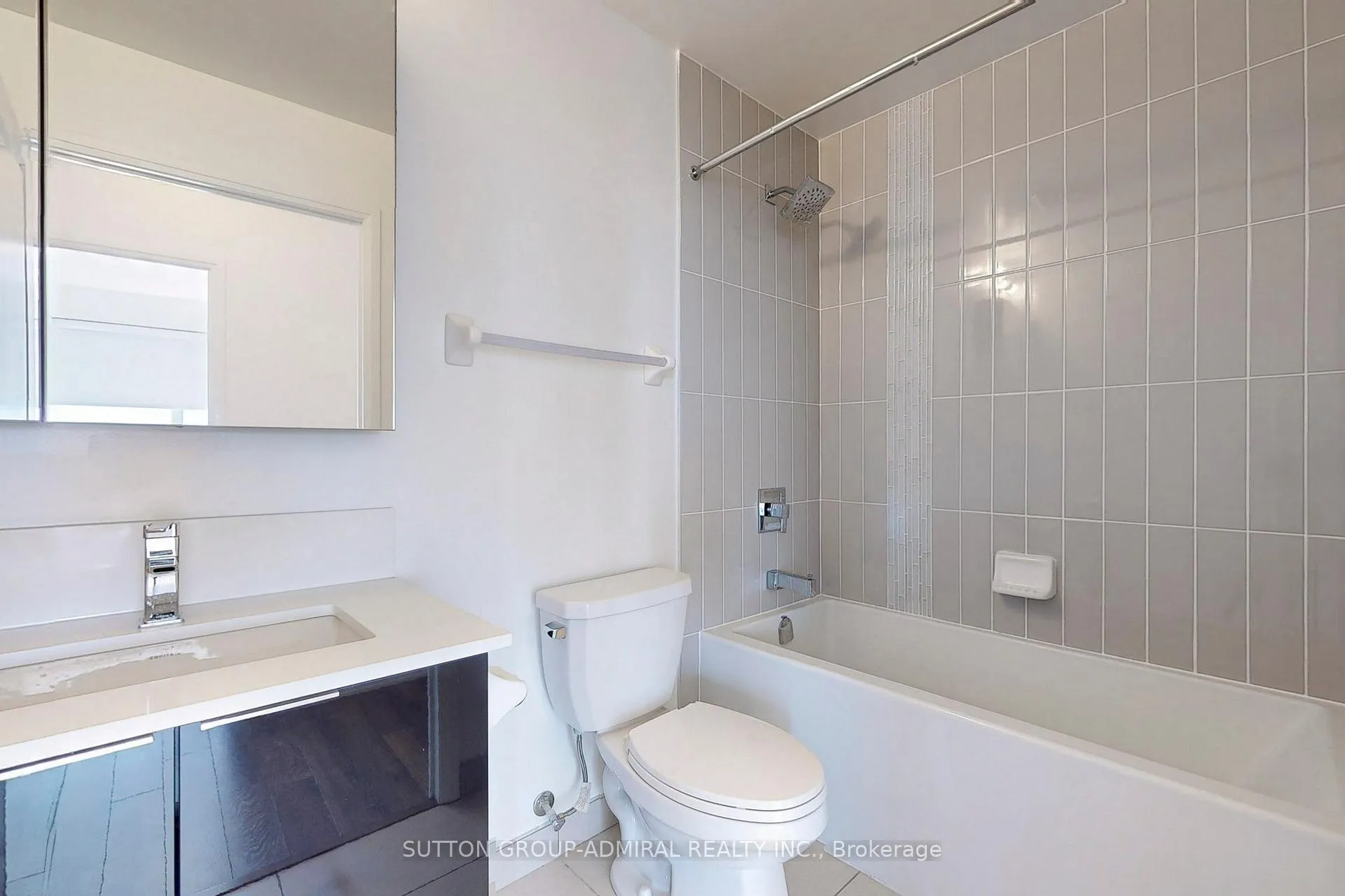 Photo 17 of Unit 316, 99 Eagle Rock Way, Vaughan, Rural Vaughan — HOMEH