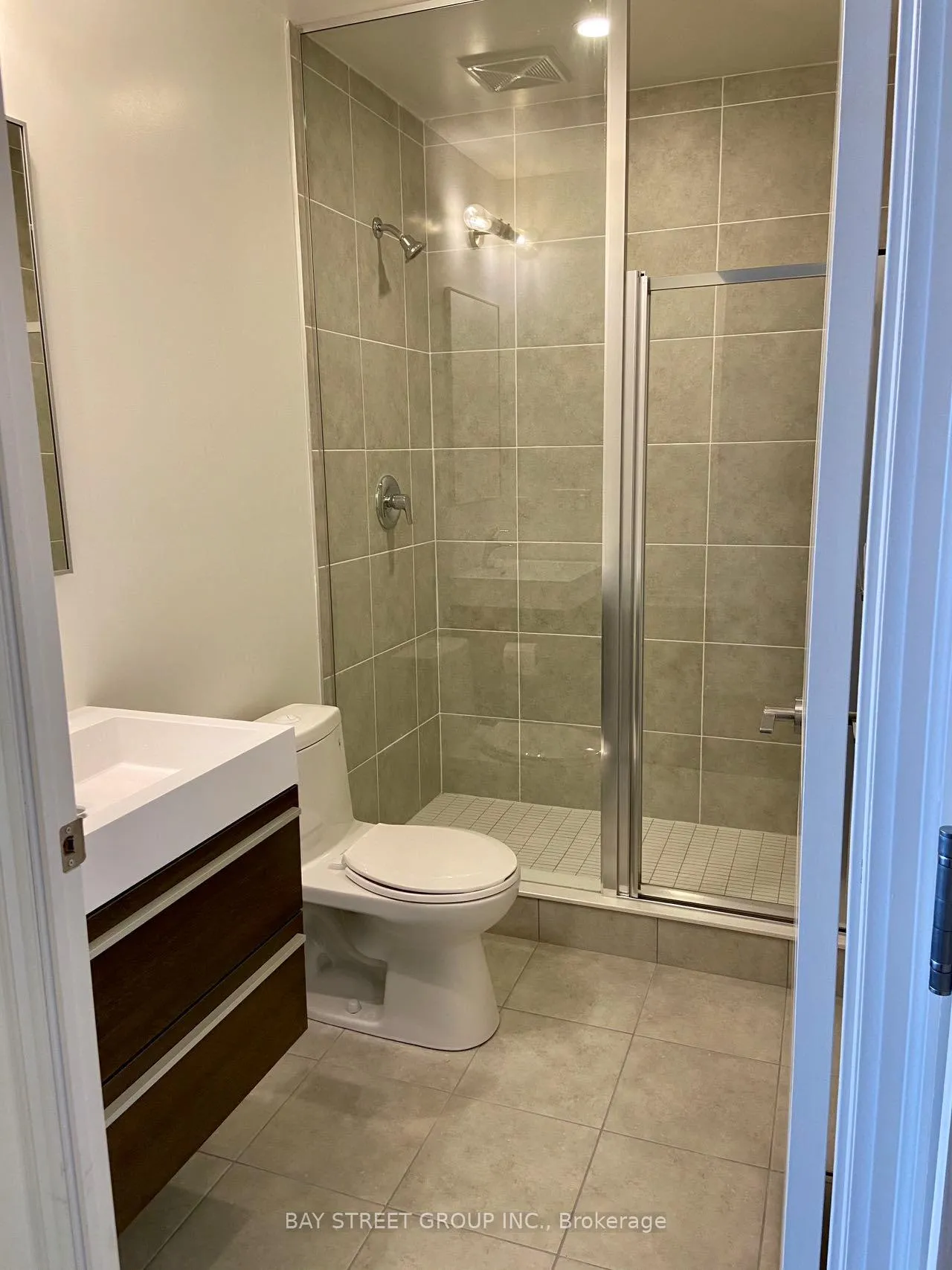 Photo 8 of 1511A 10 Rouge Valley Drive W, Markham, Unionville — HOMEH