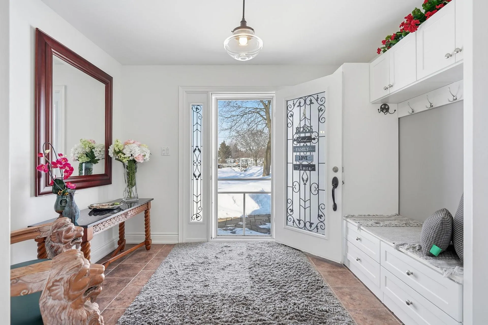 Photo 5 of 1127 Shore Acres Drive, Innisfil, Gilford — HOMEH