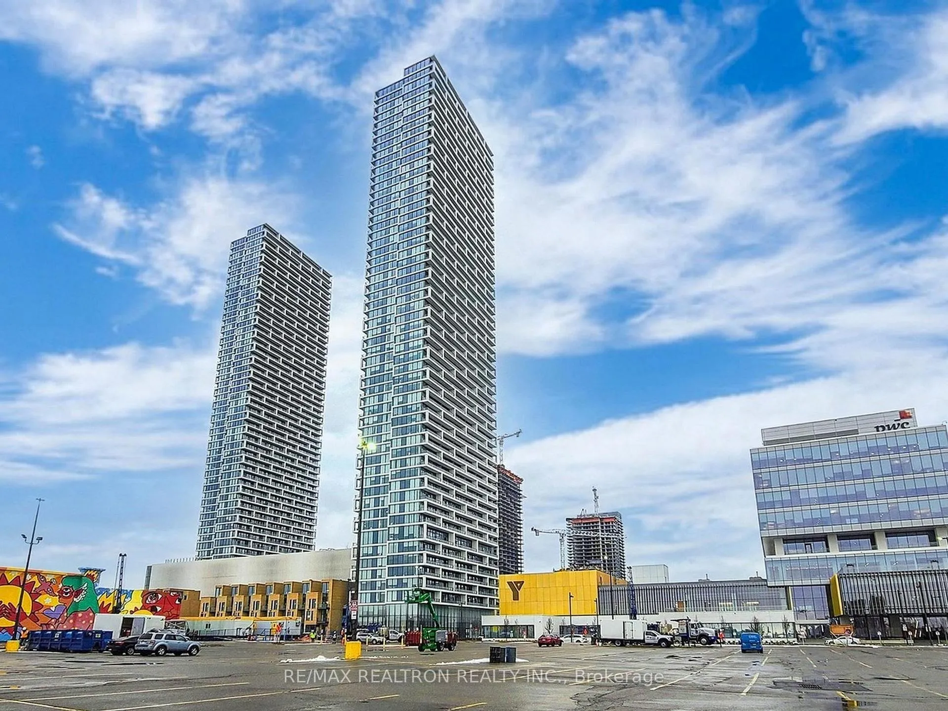 Photo 2 of Unit 5708, 5 Buttermill Avenue, Vaughan, Vaughan Corporate Centre — HOMEH