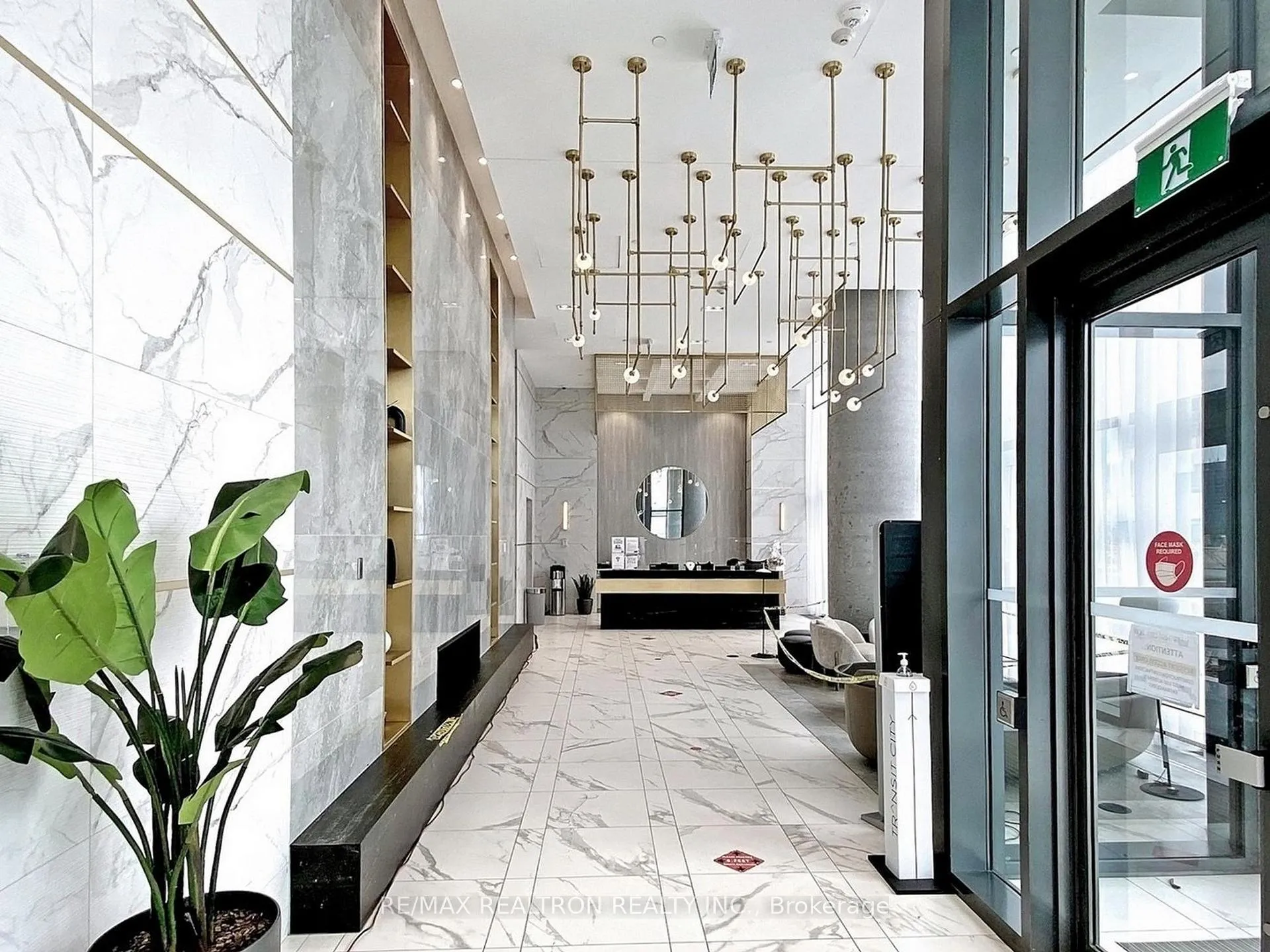 Photo 9 of Unit 5708, 5 Buttermill Avenue, Vaughan, Vaughan Corporate Centre — HOMEH