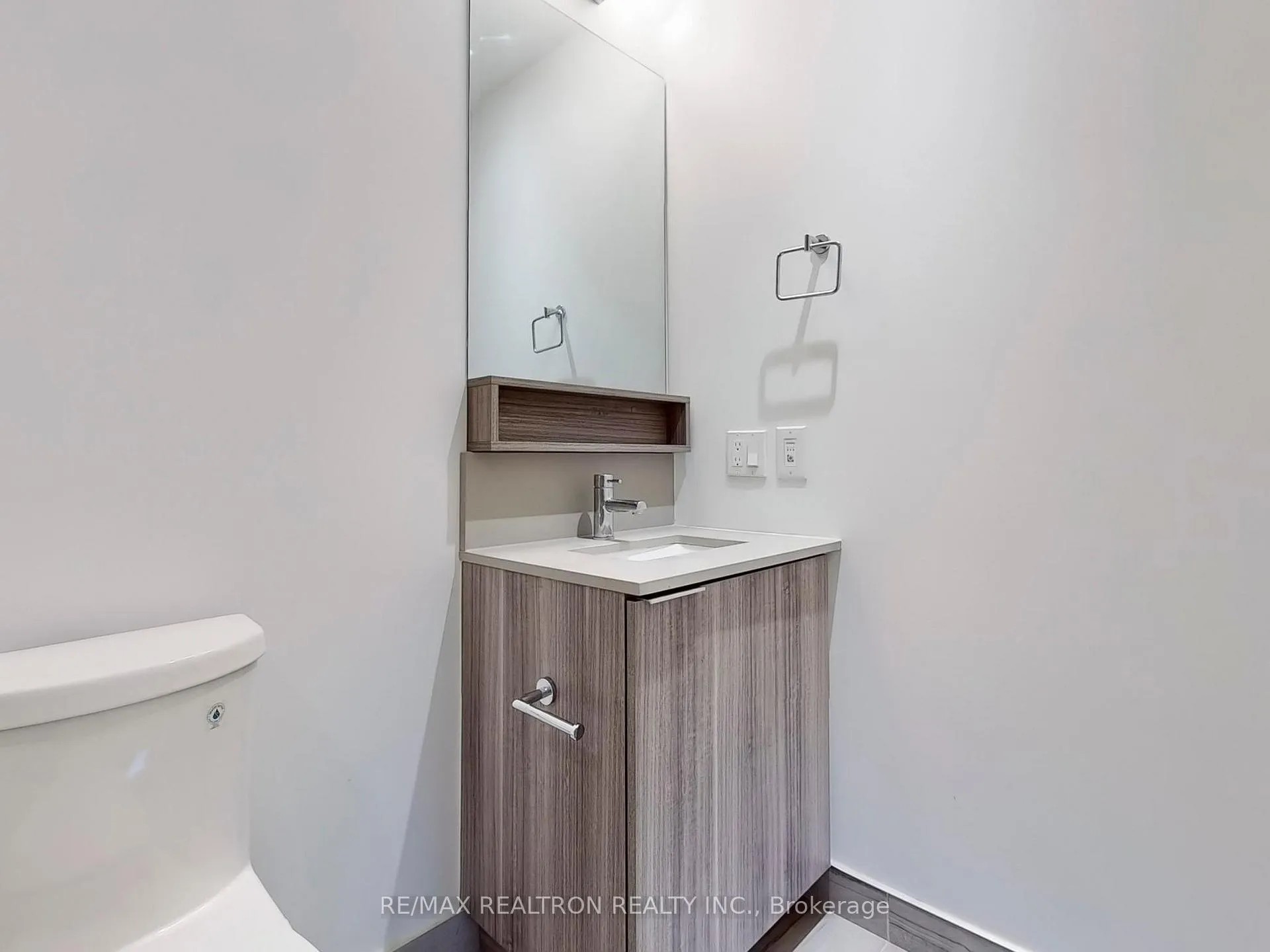 Photo 22 of Unit 5708, 5 Buttermill Avenue, Vaughan, Vaughan Corporate Centre — HOMEH
