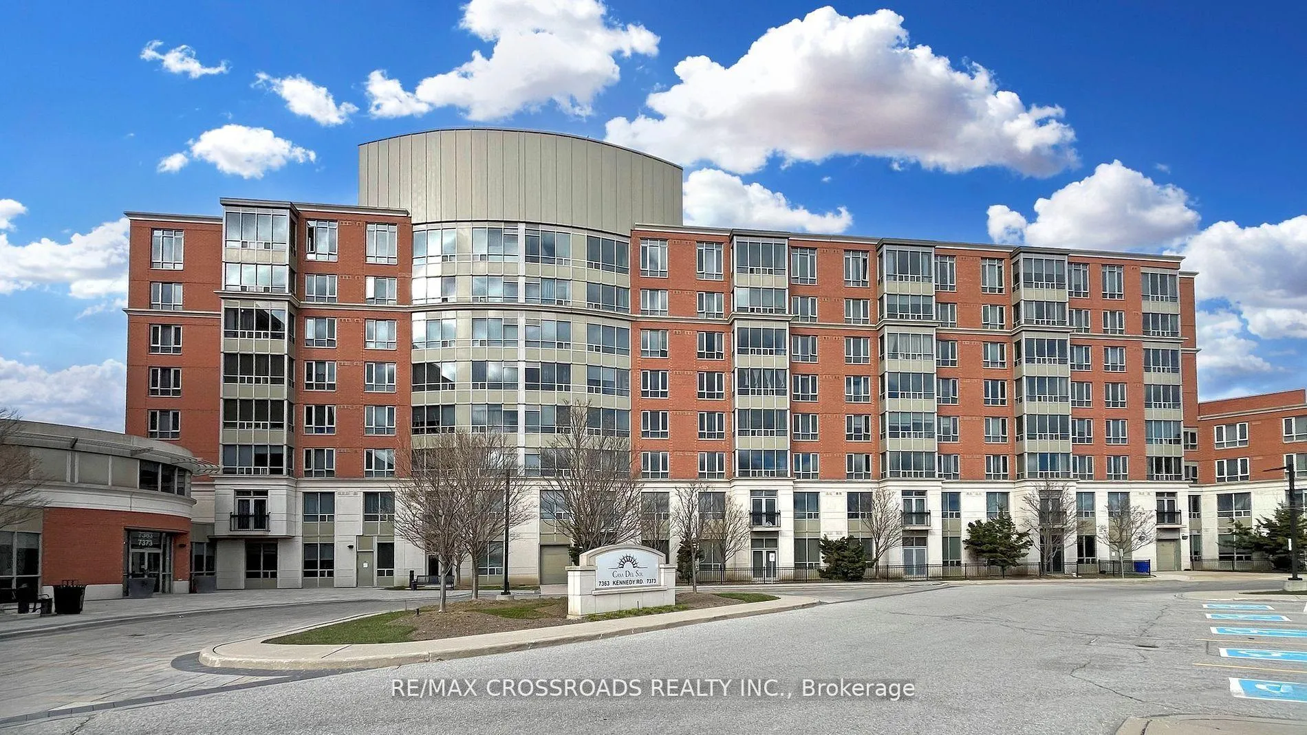 Photo 2 of Unit 705, 7373 Kennedy Road, Markham, Milliken Mills East — HOMEH